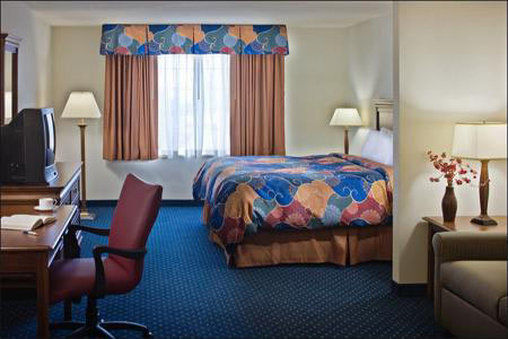 Hotel Courtyard Historic District 3*