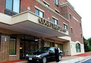 Courtyard Historic District Hotel